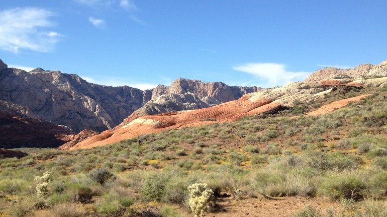 Hiking Snow Canyon State Park, UT