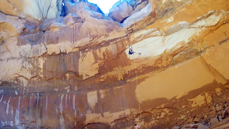 Canyoneering Robbers Roost, Southern Utah